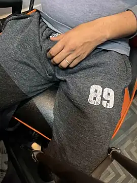 Snapshot of dreamy_lusty01 chatting on March 12, 2025, 6:53 pm dreamy lusty01 online show from March 12, 2025, 6:53 pm