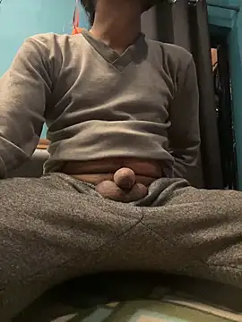 Snapshot of dreamy_lusty01 chatting on January 11, 2026, 10:27 pm dreamy lusty01 online show from January 11, 2026, 10:27 pm