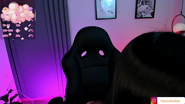 Hanna  Becker  online show from April 12, 2026, 2:48 am