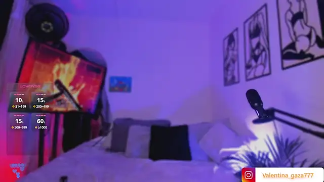 Val daniiels online show from February 26, 2025, 11:09 pm