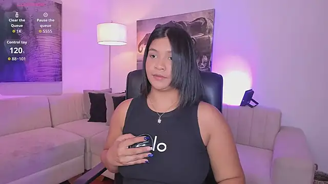 Snapshot of alaia7h chatting on October 14, 2025, 7:36 pm alaia7h online show from October 14, 2025, 7:36 pm