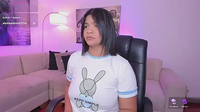 Snapshot of alaia7h chatting on October 19, 2025, 7:38 pm alaia7h online show from October 19, 2025, 7:38 pm