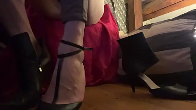 alexheels boots online show from November 5, 2025, 4:59 am