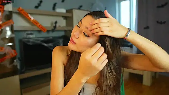 Snapshot of EmmaFisherf chatting on November 1, 2025, 3:35 am EmmaFisherf online show from November 1, 2025, 3:35 am