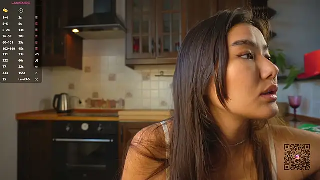 Snapshot of EmmaFisherf chatting on October 3, 2025, 3:30 am EmmaFisherf online show from October 3, 2025, 3:30 am