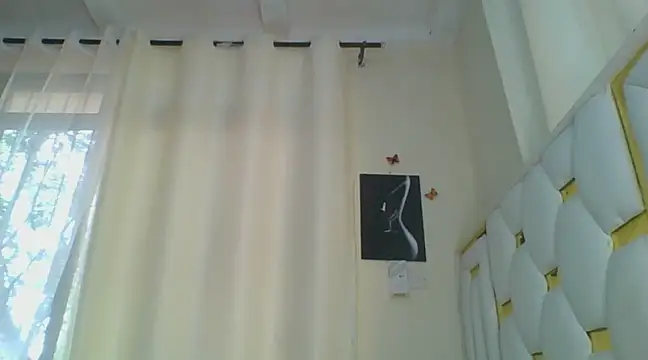 sweetlove05 online show from March 18, 2025, 5:02 am