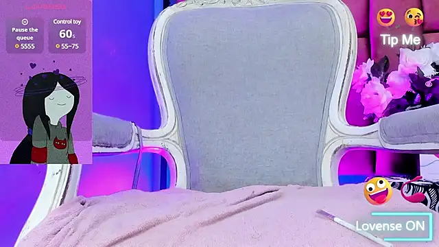 NinaInk online show from February 27, 2025, 8:53 pm