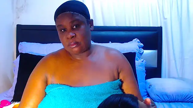 DARKBUSTY030 online show from April 3, 2026, 12:00 pm