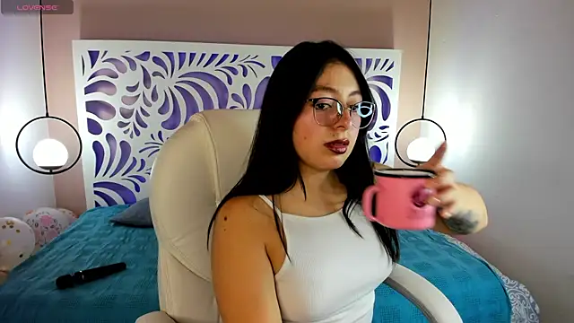 deep sunset1 online show from April 18, 2026, 5:59 pm