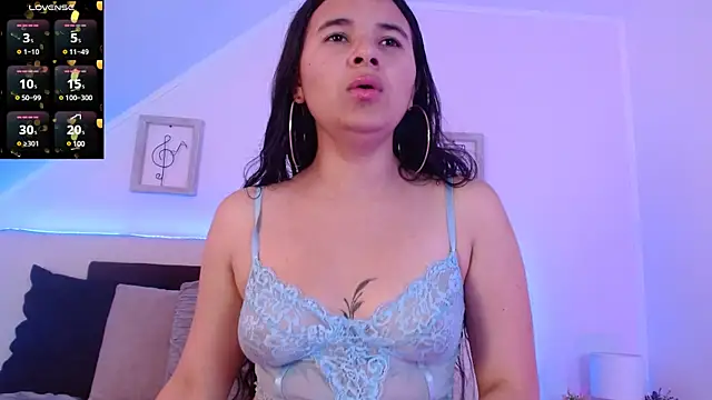 Tifanny grey online show from February 1, 2025, 8:05 pm