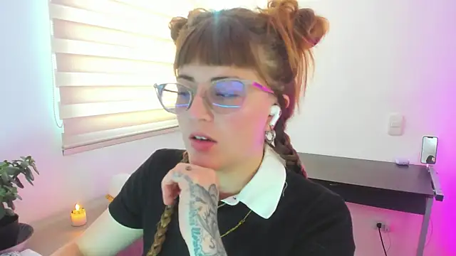 tekila   online show from April 8, 2026, 9:49 pm