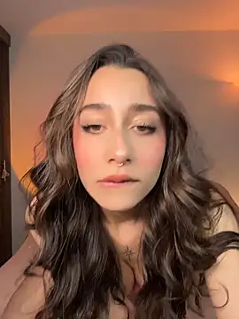 hottiecattiee online show from March 19, 2026, 9:48 pm