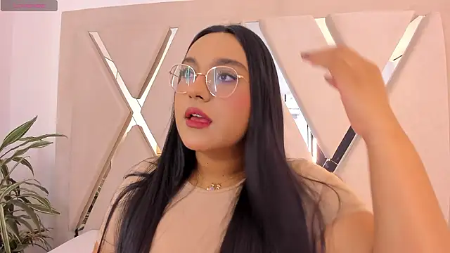 Snapshot of ellamontoya chatting on February 7, 2026, 12:13 pm ellamontoya online show from February 7, 2026, 12:13 pm