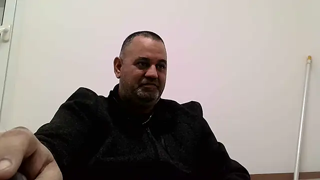 your man85 online show from January 26, 2025, 6:37 pm