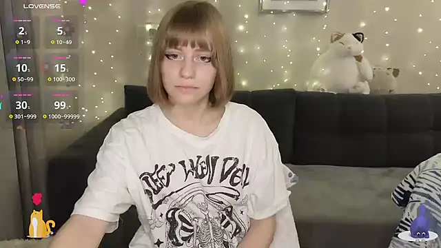 Snapshot of HermioneHHH chatting on January 14, 2025, 10:12 pm HermioneHHH online show from January 14, 2025, 10:12 pm