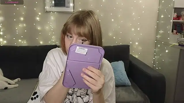 Snapshot of HermioneHHH chatting on December 25, 2024, 7:45 pm HermioneHHH online show from December 25, 2024, 7:45 pm