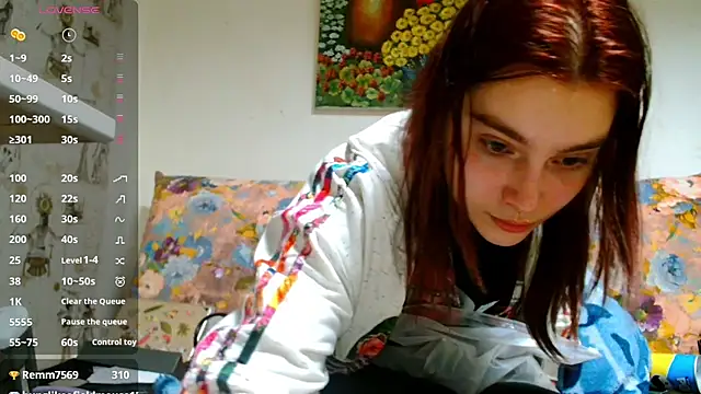 Sophie Bell online show from February 5, 2025, 10:22 pm