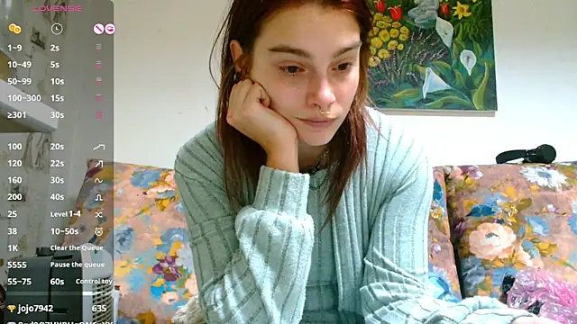 Sophie Bell online show from February 28, 2025, 10:28 pm