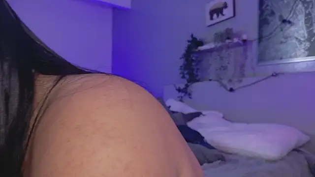 KendalMilleer online show from November 24, 2025, 10:37 am