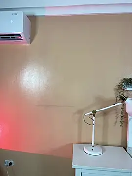 KendalMilleer online show from April 10, 2026, 9:16 am