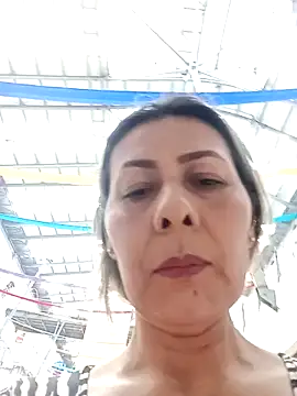 Mia-funny20 online show from February 3, 2025, 8:35 pm
