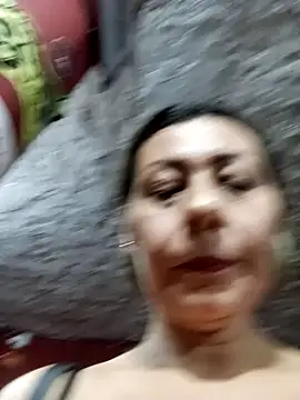 Mia-funny20 online show from February 5, 2025, 7:53 pm