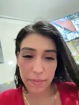 emma  cute   online show from February 14, 2025, 3:05 pm