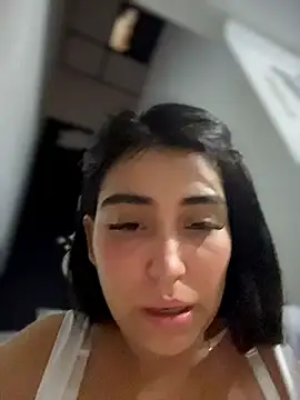 emma  cute   online show from March 7, 2026, 11:27 am