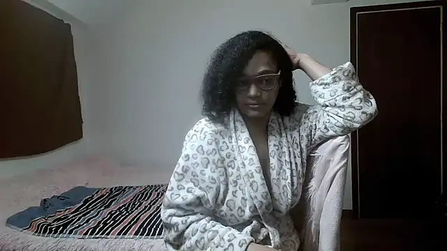 Snapshot of RDENLACASA chatting on January 9, 2025, 7:50 pm RDENLACASA online show from January 9, 2025, 7:50 pm