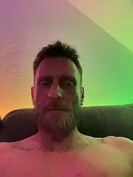 Snapshot of Bro4bro0040 chatting on November 11, 2025, 3:23 am Bro4bro0040 online show from November 11, 2025, 3:23 am