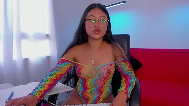cloy baby   online show from February 4, 2025, 1:27 pm