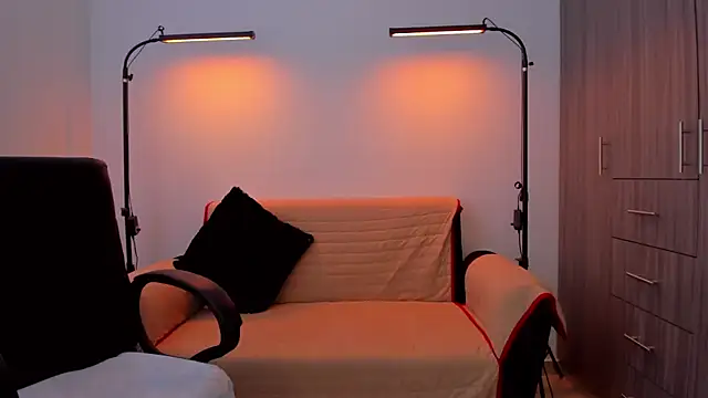 cloy baby   online show from September 22, 2025, 11:16 am