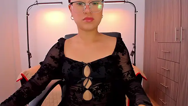 cloy baby   online show from September 20, 2025, 11:59 am