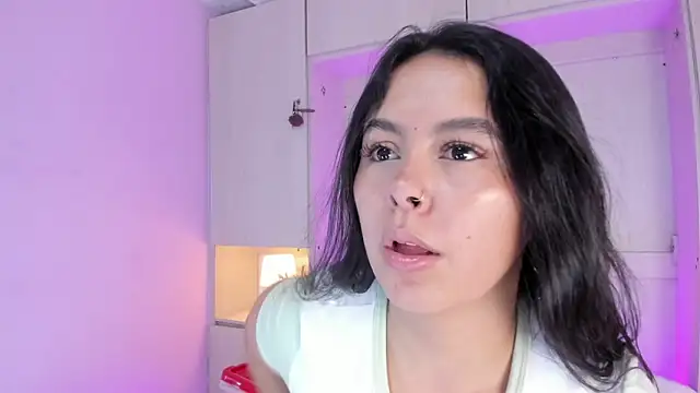 Snapshot of valerymeyerr chatting on October 30, 2025, 4:11 am valerymeyerr online show from October 30, 2025, 4:11 am