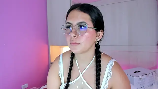 Snapshot of valerymeyerr chatting on February 22, 2025, 7:23 am valerymeyerr online show from February 22, 2025, 7:23 am