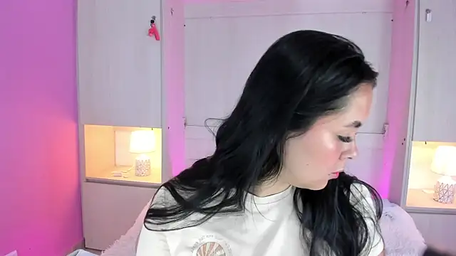 Snapshot of valerymeyerr chatting on March 12, 2025, 4:41 am valerymeyerr online show from March 12, 2025, 4:41 am