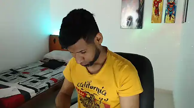 Enriblack92 online show from December 24, 2024, 2:33 pm