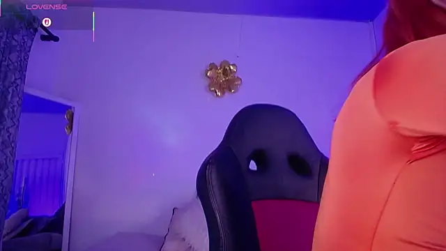 Snapshot of alejandrafitt chatting on February 26, 2026, 3:50 am alejandrafitt online show from February 26, 2026, 3:50 am