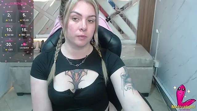 Paula b  online show from May 12, 2026, 12:55 pm