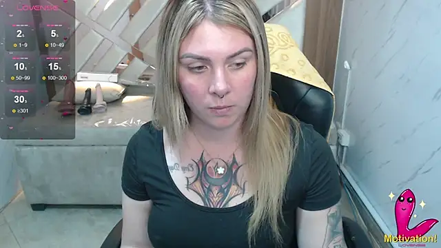 Paula b  online show from June 3, 2026, 2:33 pm