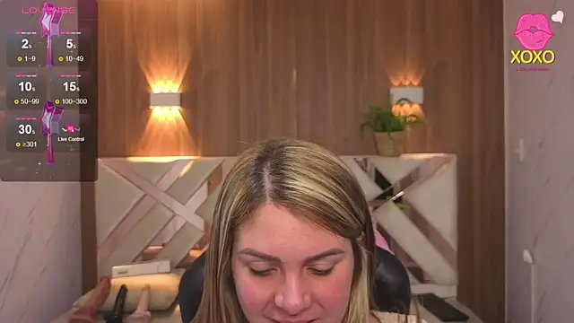 Paula b  online show from April 17, 2026, 1:03 pm