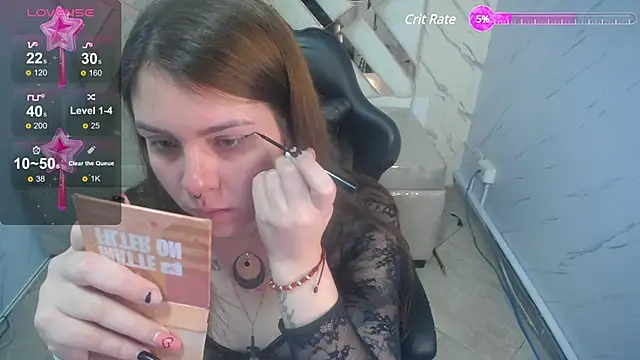 Snapshot of Paula_b_ chatting on March 12, 2025, 12:47 pm Paula b  online show from March 12, 2025, 12:47 pm