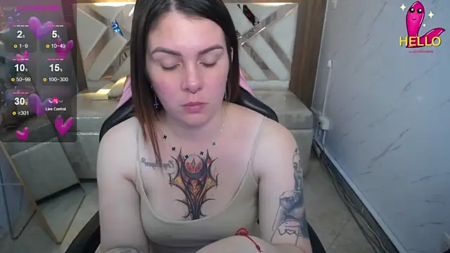 Snapshot of Paula_b_ chatting on February 13, 2026, 1:00 pm Paula b online show from February 13, 2026, 1:00 pm