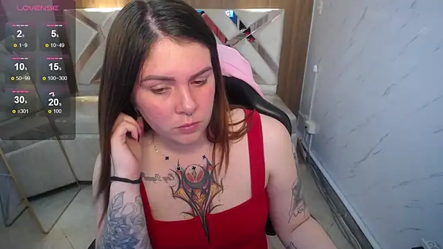 Snapshot of Paula_b_ chatting on February 11, 2026, 12:49 pm Paula b online show from February 11, 2026, 12:49 pm