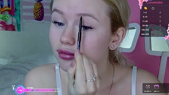 LexieLoree online show from January 12, 2025, 4:31 am