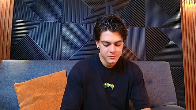 scott brands online show from March 5, 2025, 7:38 pm