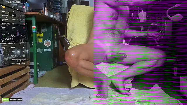 Snapshot of bobyy374 chatting on September 9, 2025, 8:51 pm bobyy374 online show from September 9, 2025, 8:51 pm