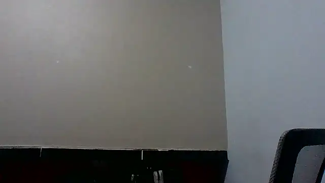 Snapshot of Kitra_New chatting on October 15, 2025, 6:33 am Kitra New online show from October 15, 2025, 6:33 am