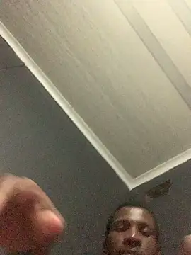 DManL online show from December 16, 2025, 4:44 pm