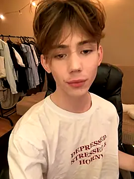 Ohnosashaa online show from November 8, 2025, 1:36 pm